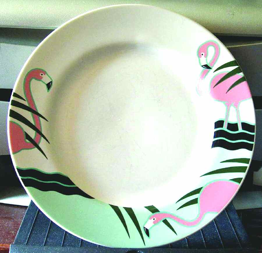 VAN8 Dinner Plate by Vandor-1