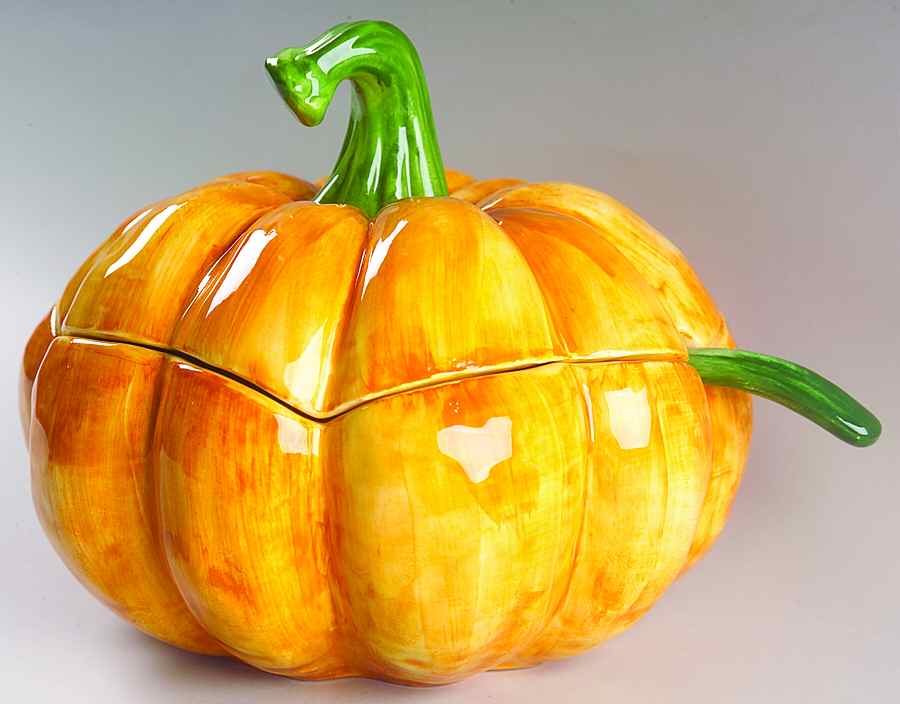 Pumpkin Patch Tureen & Lid w/Ladle by Vietri (Italy)-1