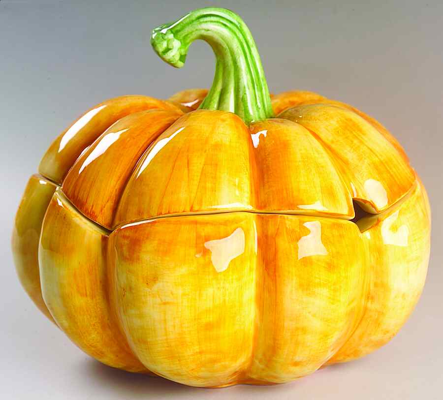 Pumpkin Patch Tureen & Lid by Vietri (Italy)-1