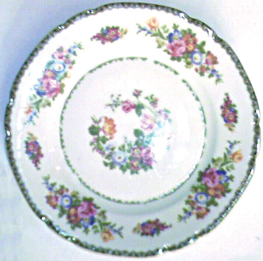 VIT287 Saucer by Victoria (Czech)-1