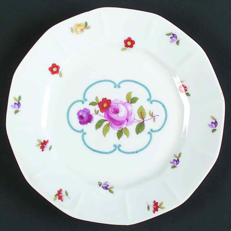 VIT288 Salad Plate by Victoria (Czech)-1
