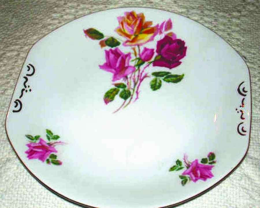 230 Cake Plate by Victoria (Czech)-1