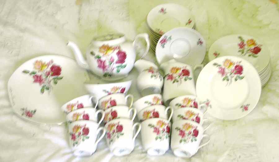 230 Bread & Butter Plate by Victoria (Czech)-1