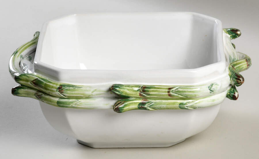 Asparagi Small Tureen No LId by Vietri (Italy)-1