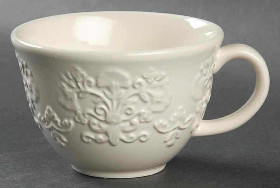Pavilion Cream Flat Cup by Vista Alegre-1