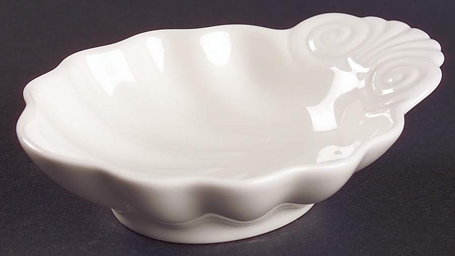 Country Heritage Shell Shaped Dish by Villeroy & Boch-1