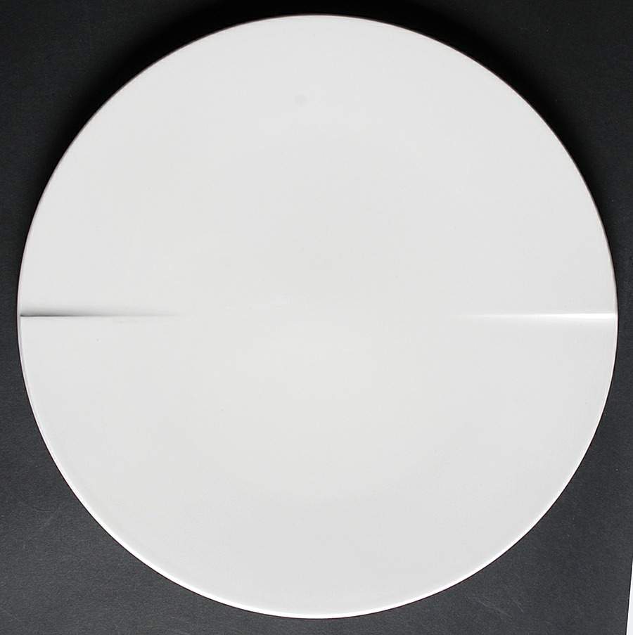 Flow 12" Pizza Plate by Villeroy & Boch-1