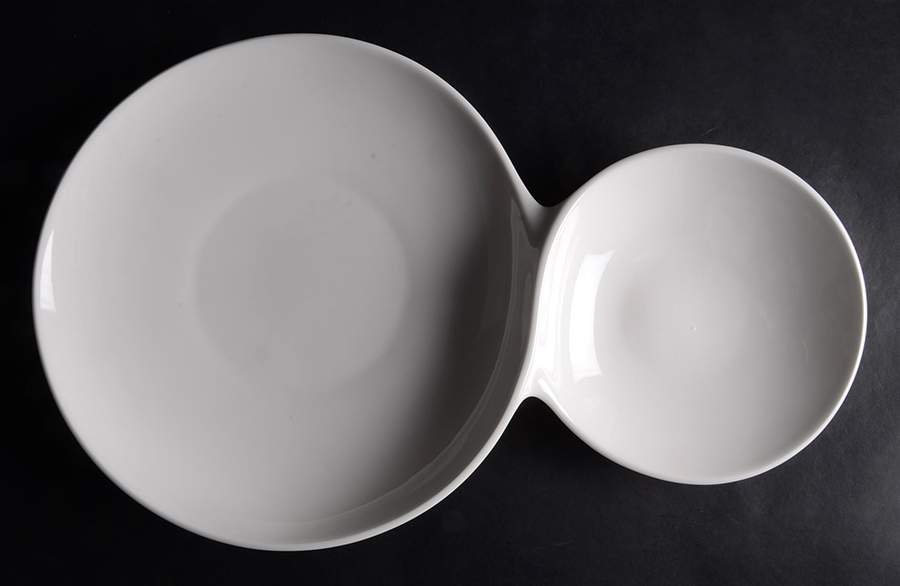 Flow Two in One Plate (Dinner & Attached Bread/Butter) by Villeroy & Boch-1