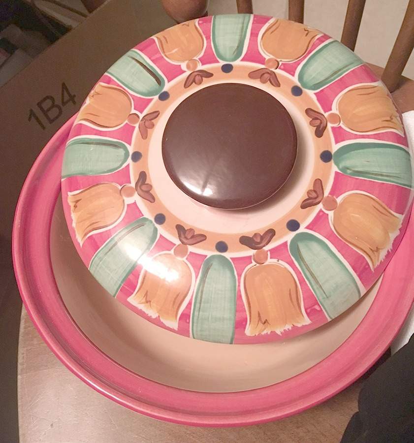 Sil Vous Plait Lid for Round Vegetable by Vicki Carroll Studio-1