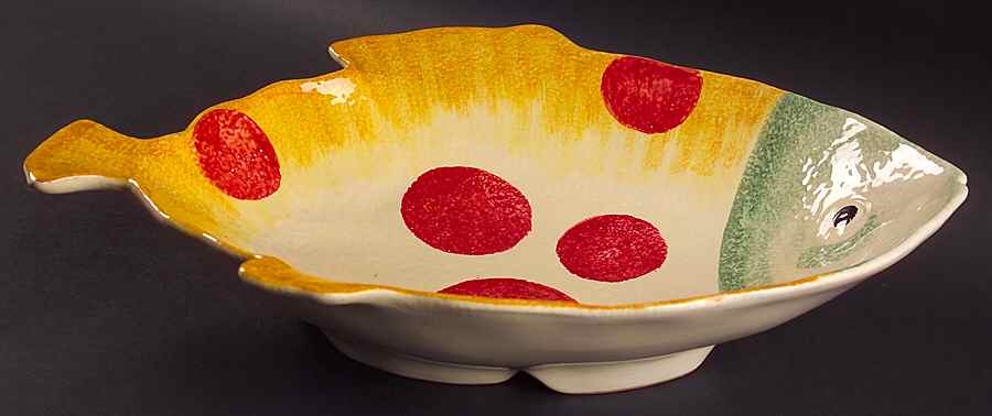Sorrento Pesce 16" Oval Baker by Vietri (Italy)-1