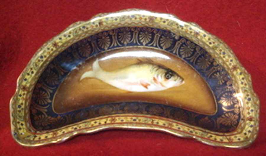5476 (Scalloped) Bone Dish by Vienna-1