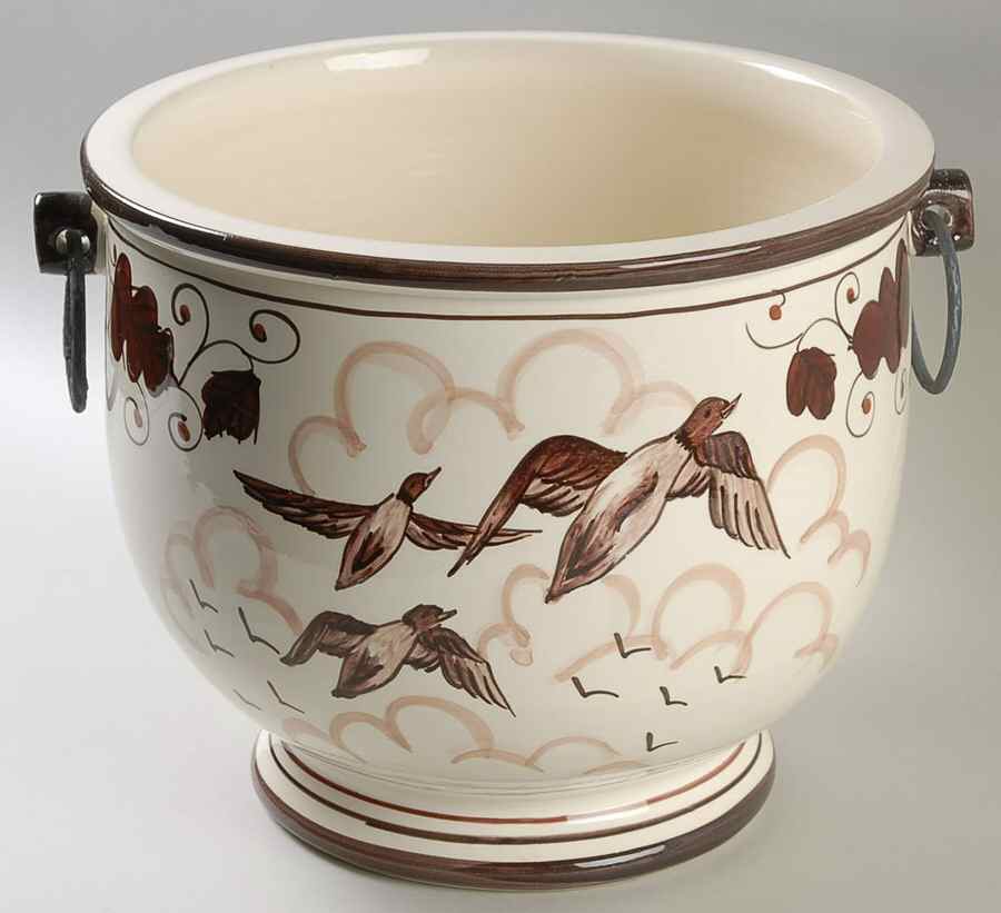 Field and Stream Ice Bucket by Vietri (Italy)-1