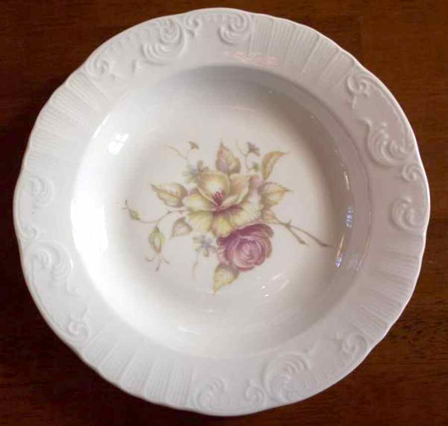 VIA81 Rim Soup Bowl by Vista Alegre-1