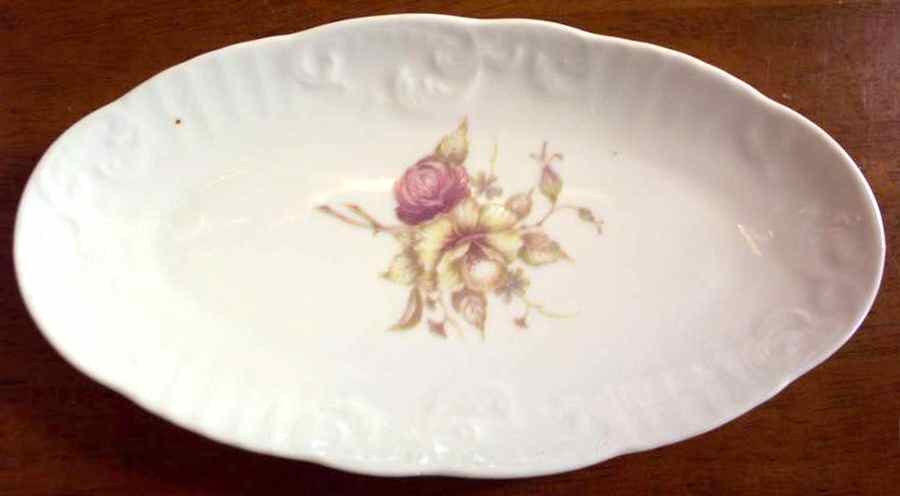 VIA81 Olive Dish by Vista Alegre-1