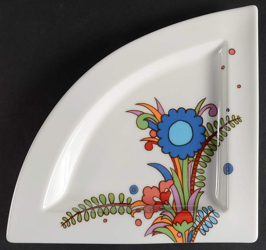 New Wave Acapulco 8" Triangular Plate by Villeroy & Boch-1