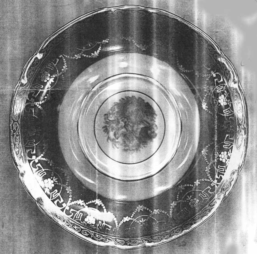 VTO153 Saucer by Victoria (Austria)-1