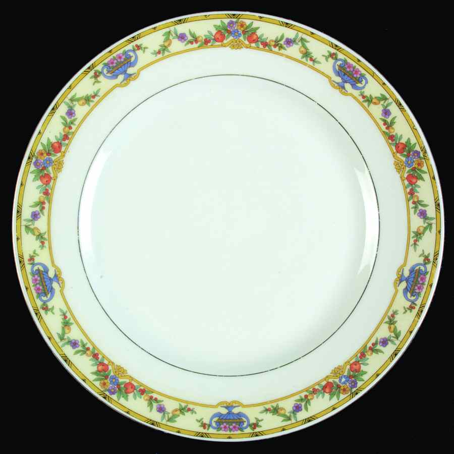 VIT312 Dinner Plate by Victoria (Czech)-1