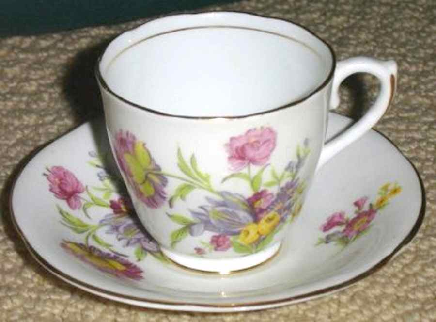 VND2 Footed Cup & Saucer Set by Vanderwood-1
