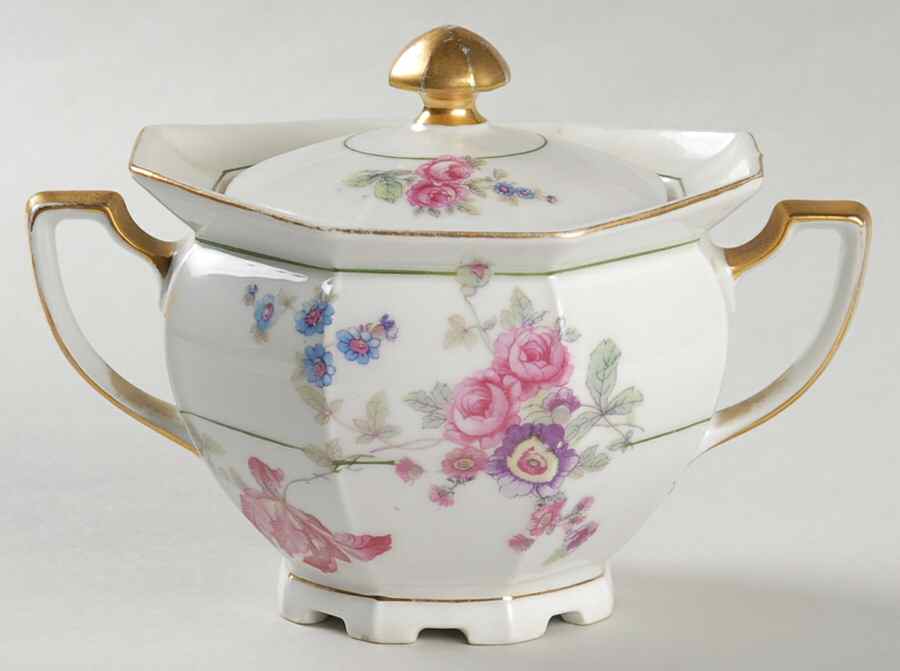 VIT315 Sugar Bowl & Lid by Victoria (Czech)-1