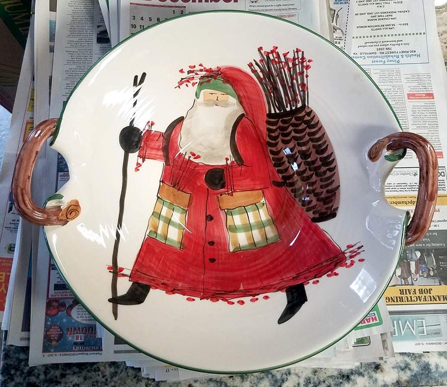 Old St Nick 15" Round Serving Bowl by Vietri (Italy)-1