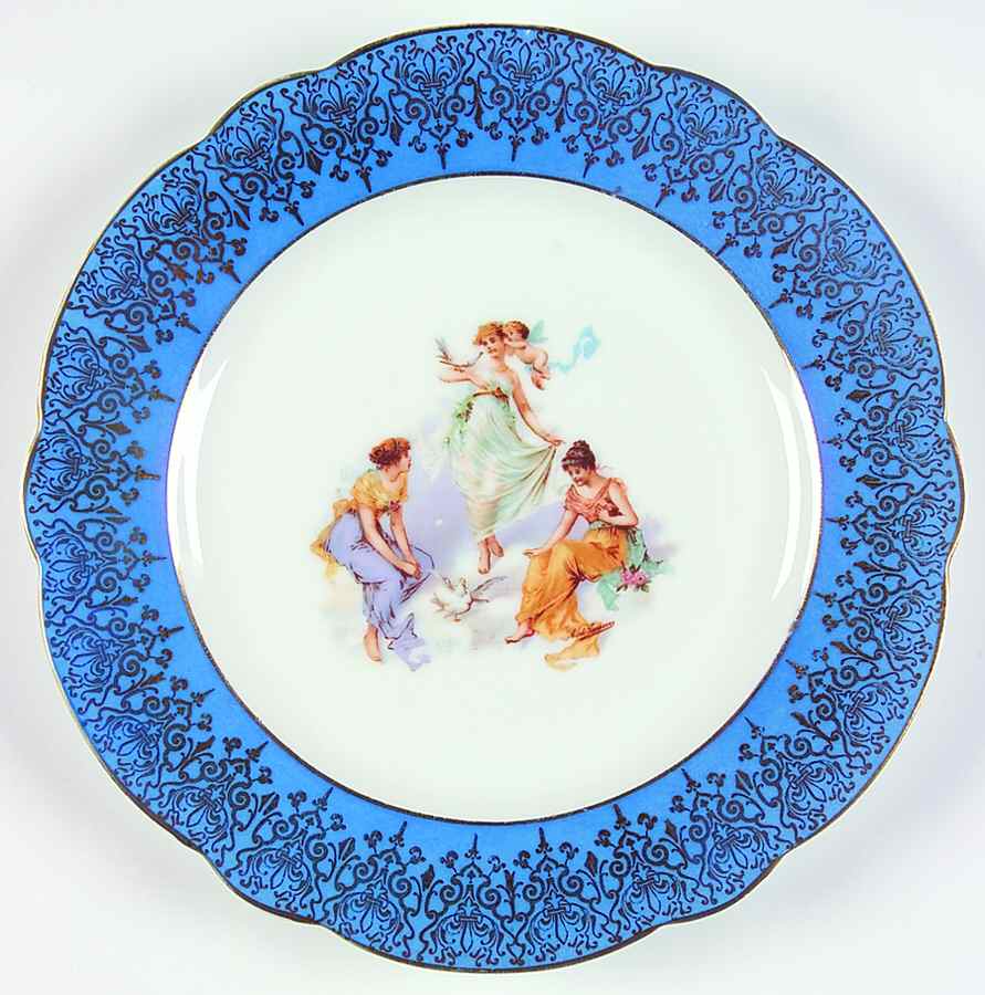 VTO159 Salad Plate by Victoria (Austria)-1