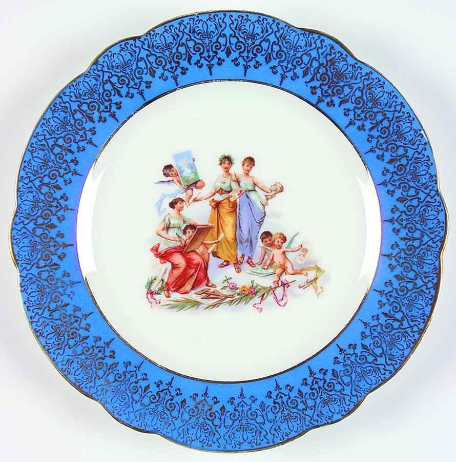 VTO159 Salad Plate by Victoria (Austria)-1