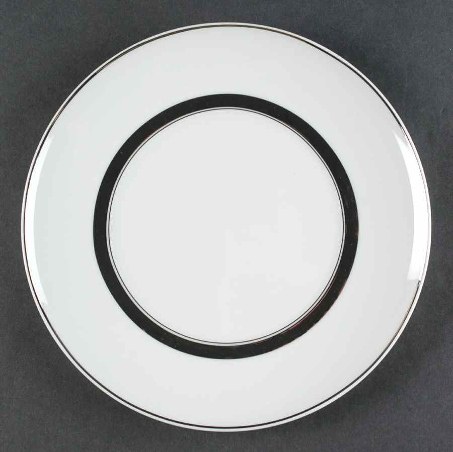 Domo Platinum Salad Plate by Vista Alegre-1