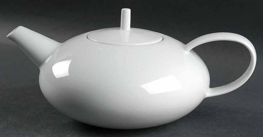 Domo White Teapot & Lid by Vista Alegre-1