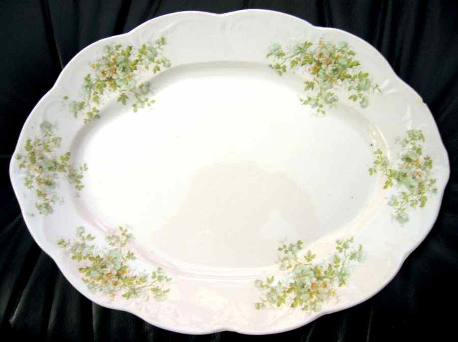 VNN39 12" Oval Serving Platter by Vienna-1