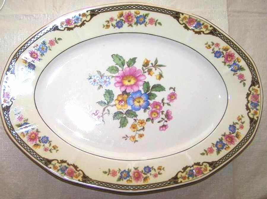 189 12" Oval Serving Platter by Victoria (Czech)-1