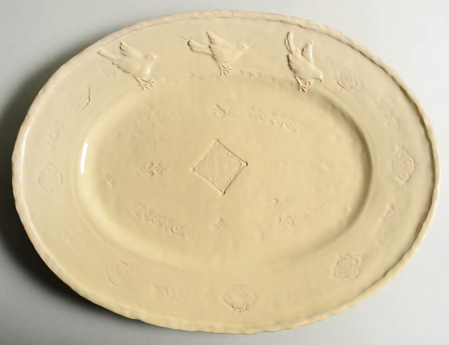 Bellezza Buttercream 17" Oval Serving Platter by Vietri (Italy)-1