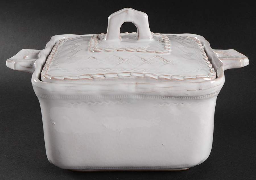Bellezza White Covered Casserole by Vietri (Italy)-1
