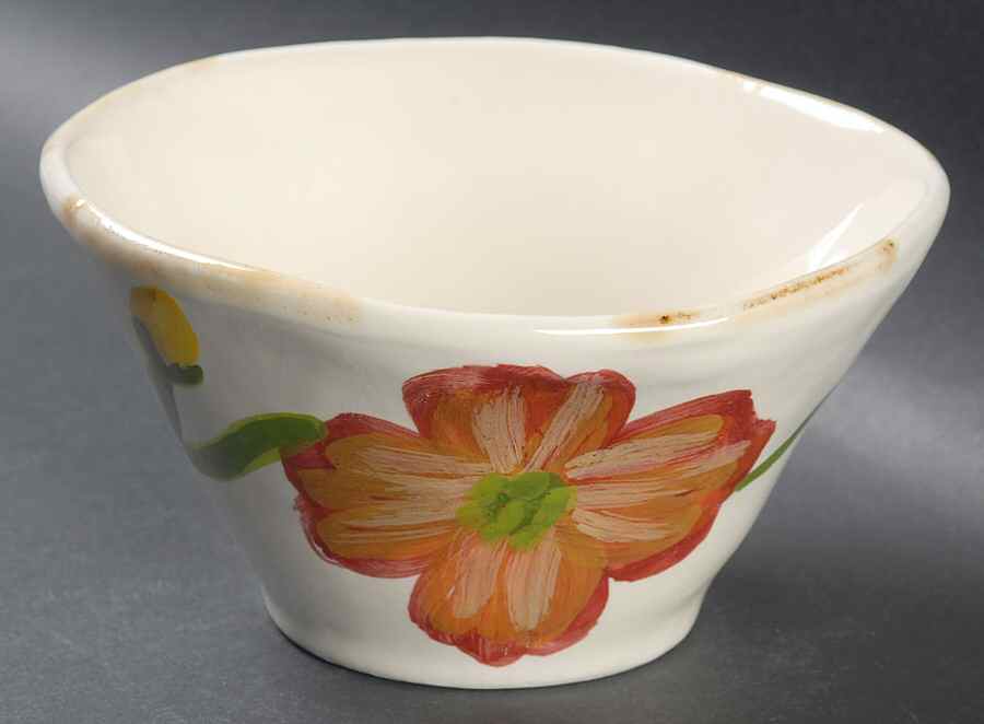Poppy Coupe Cereal Bowl by Vietri (Italy)-1