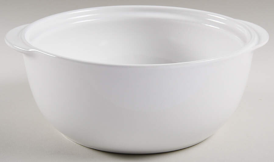 Vivo White 2 Qt Round Covered Casserole No Lid by Villeroy & Boch-1