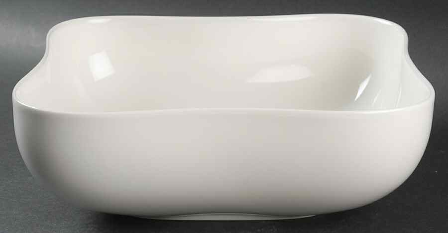 Vivo White 9" Square Salad Serving Bowl by Villeroy & Boch-1