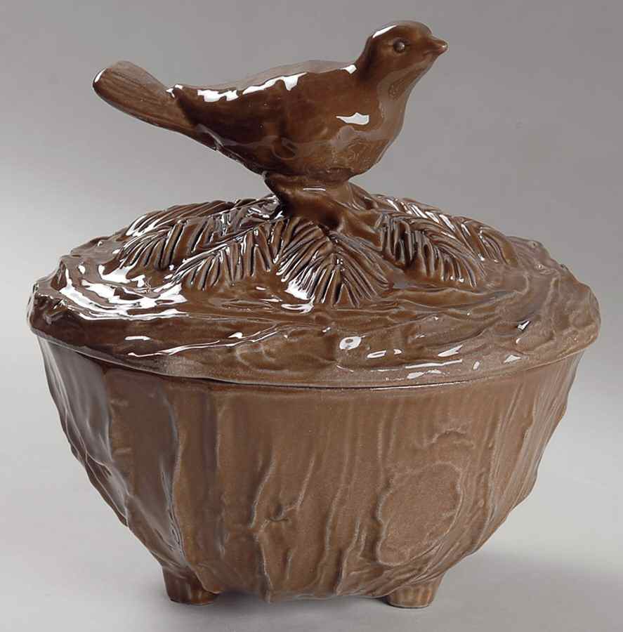 Pineta Acorn Brown 8" Footed Covered Bowl by Vietri (Italy)-1