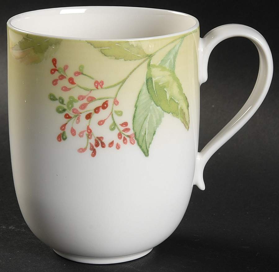 Green Garland Latte Mug by Villeroy & Boch-1