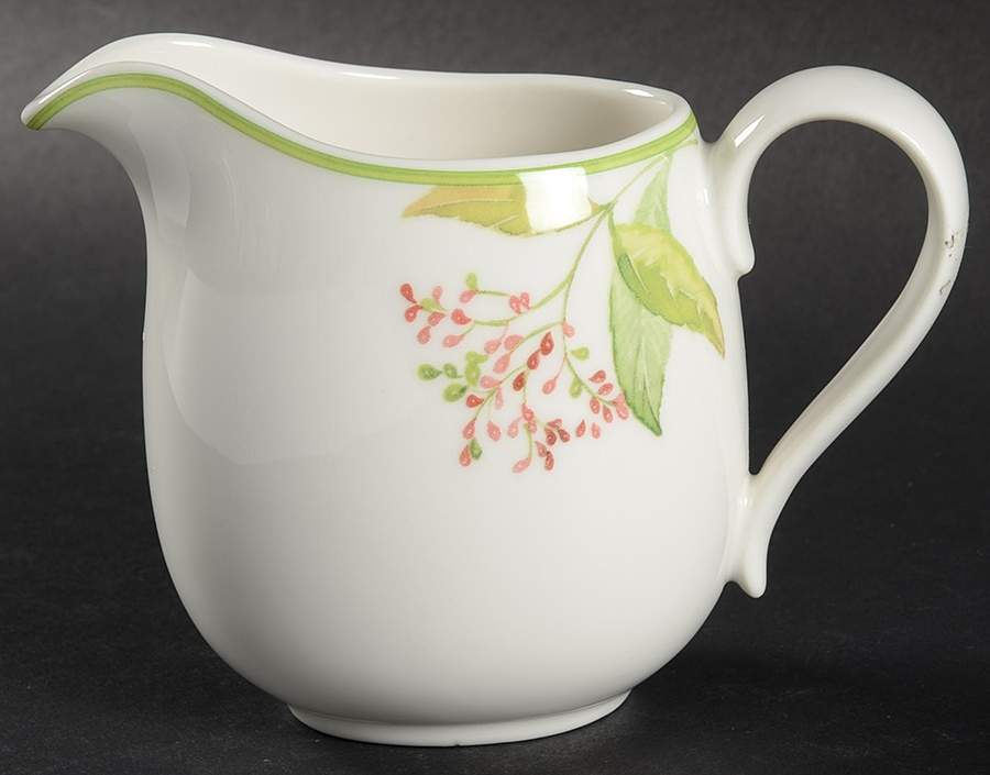 Green Garland Creamer by Villeroy & Boch-1