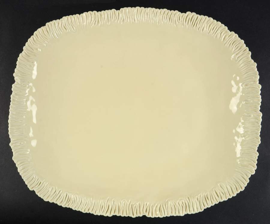 Latteria Vanilla 17" Rectangular Serving Platter by Vietri (Italy)-1