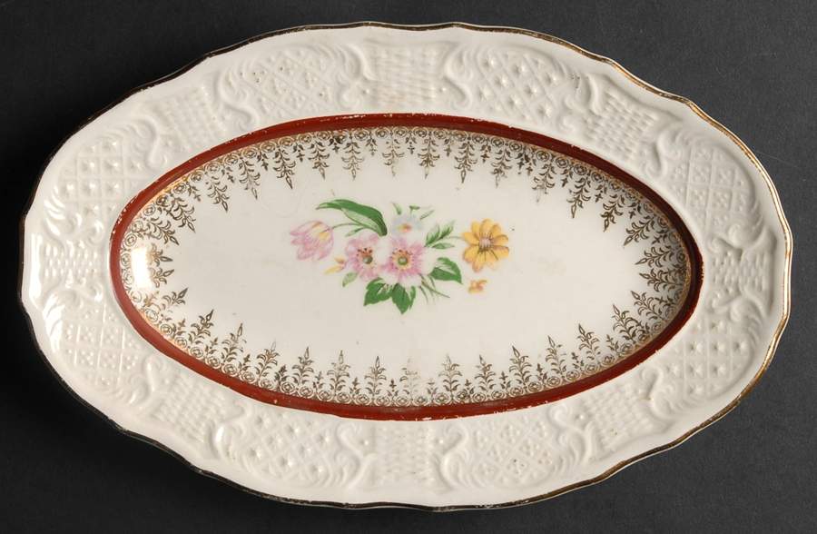 VOG131 Relish/Gravy Underplate by Vogue-1