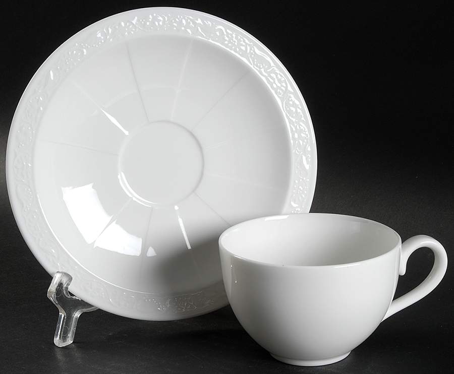 White Pearl Flat Cup & Saucer Set by Villeroy & Boch-1