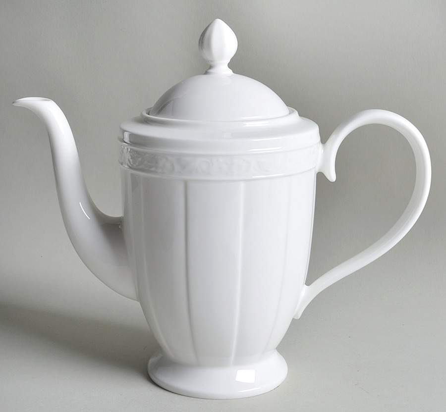 White Pearl Coffee Pot & Lid by Villeroy & Boch-1