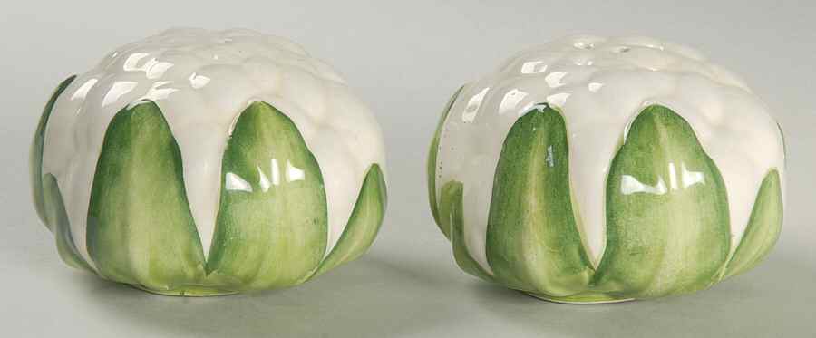 Cauliflower Salt & Pepper Set by Vietri (Italy)-1