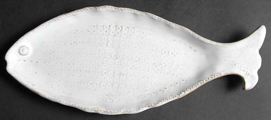 Bellezza Fish White 11" Fish Plate by Vietri (Italy)-1