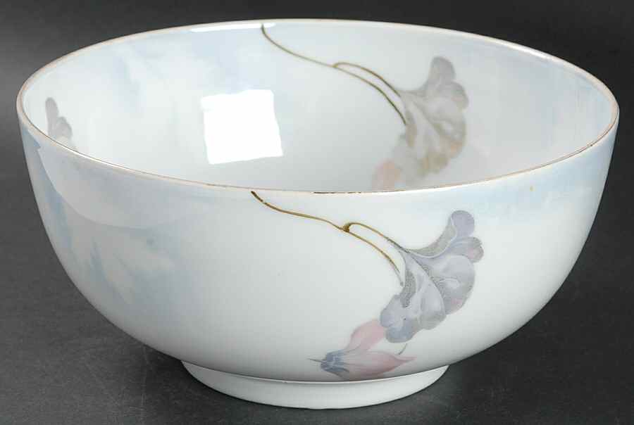 283 8" Round Vegetable Bowl by Victoria (Austria)-1