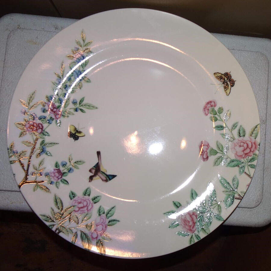 Chinoiserie Dinner Plate by Victoria and Albert Museum-1
