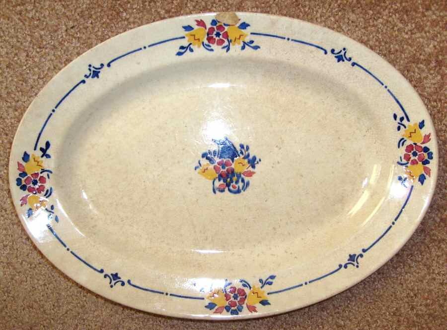 7261 14" Oval Serving Platter by Villeroy & Boch-1