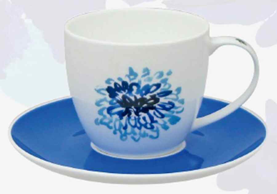 Accessories Flat Cup & Saucer Set by Vera Neumann-1