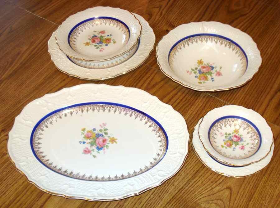 VOG135 16" Oval Serving Platter by Vogue-1