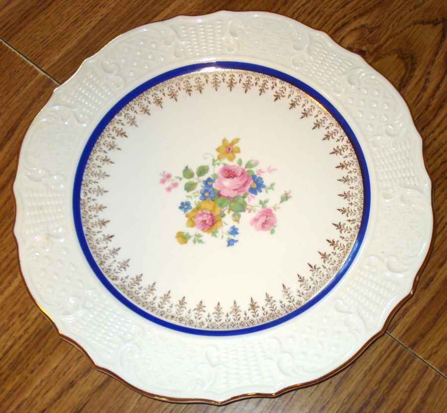 VOG135 Dinner Plate by Vogue-1